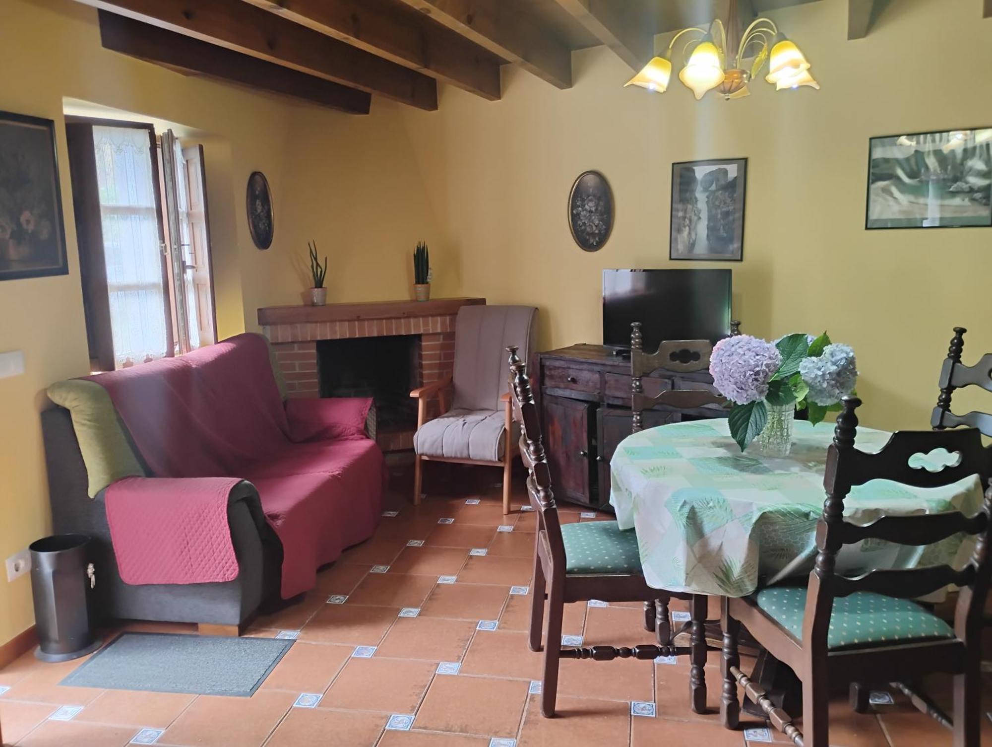 Casa Rural Casa Azul Villahormes Zewnętrze zdjęcie